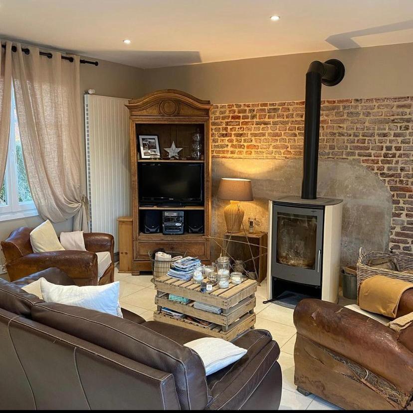 Chambres D Hotes La Suite Du 12 Brie  ภายนอก รูปภาพ